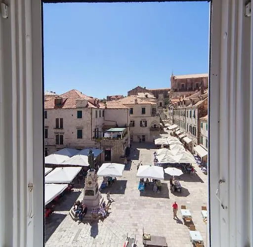 & Orlando Dubrovnik